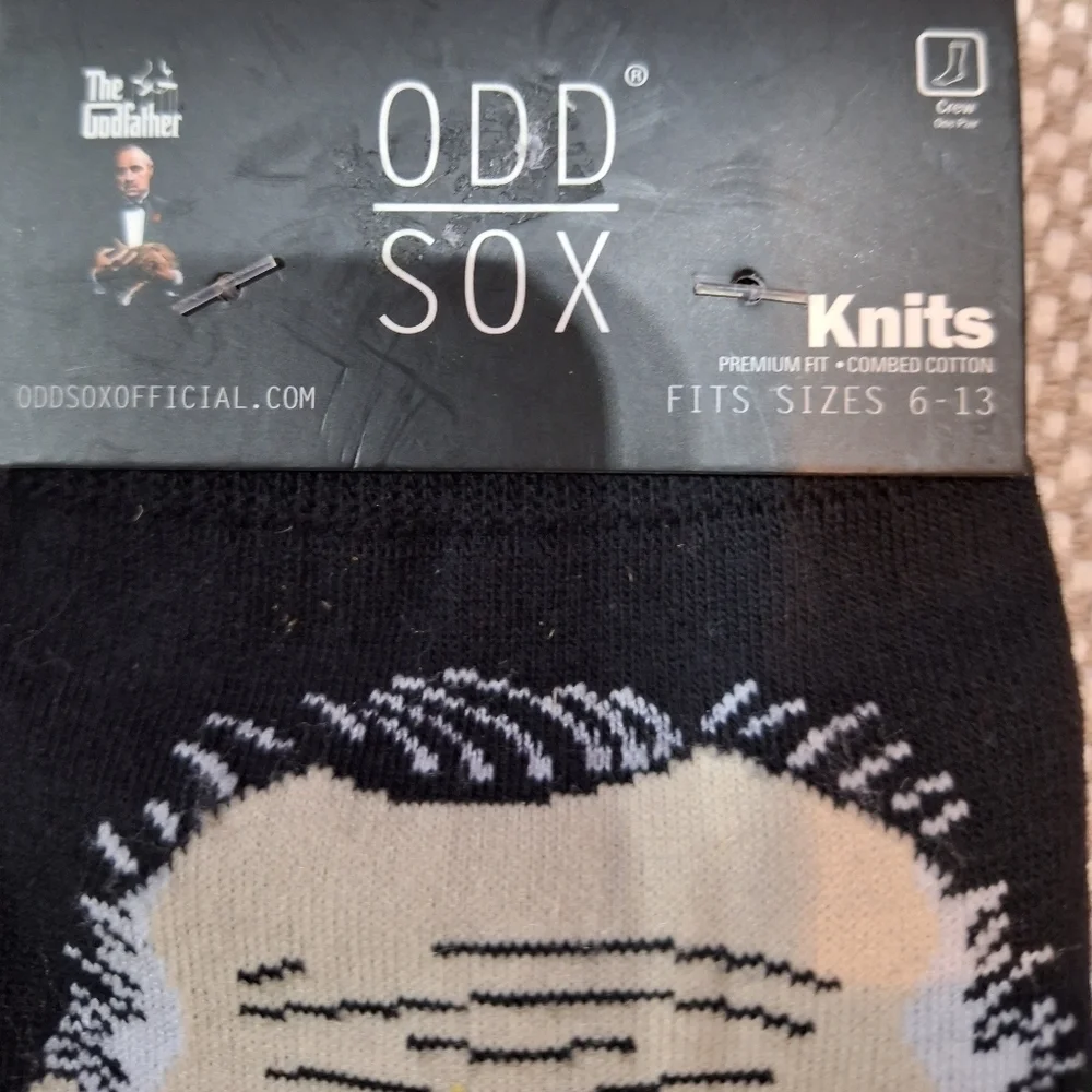 A pair of NWT Odd Sox 